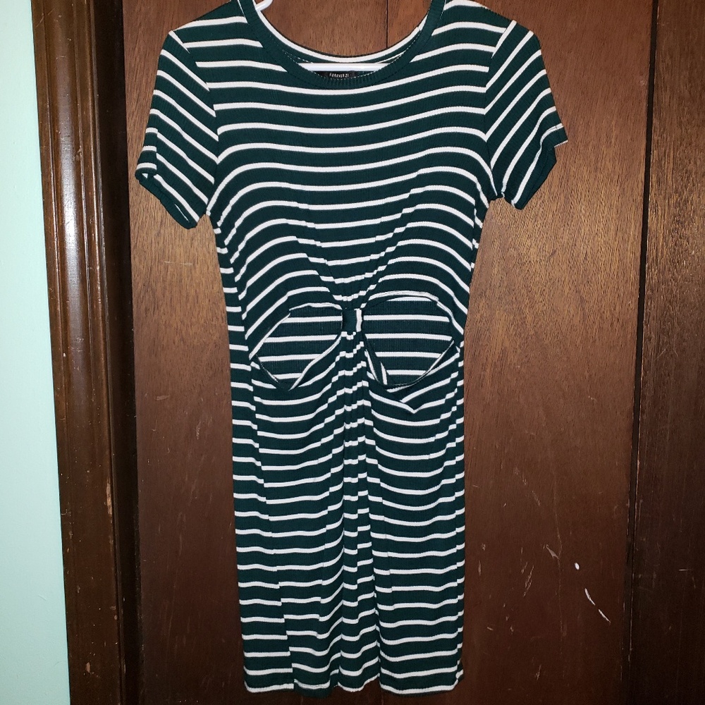 Forever 21 cut out dress